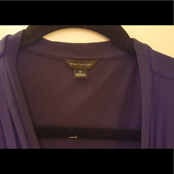 Ann Taylor navy blue dress. - Picture 3 of 3