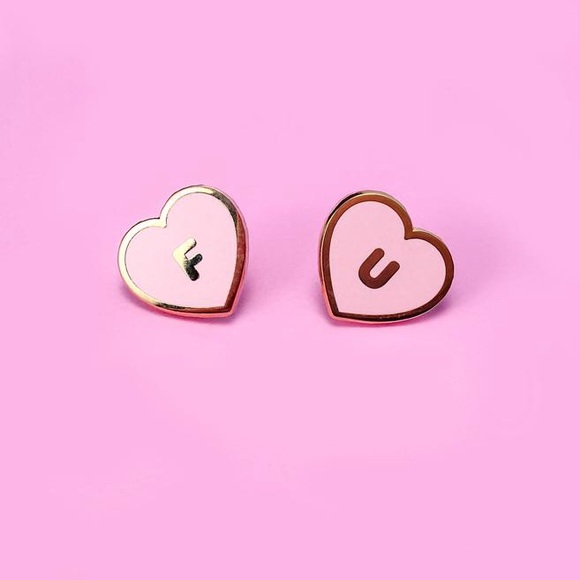 Accessories - 🎉HOST PICK🎉 FU Hearts Lapel Pin Set - Blush