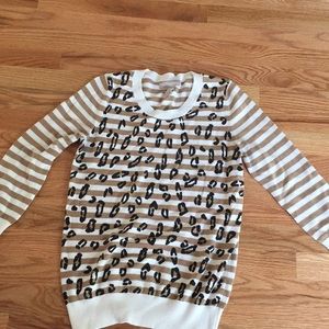 Adorable fall sweater!