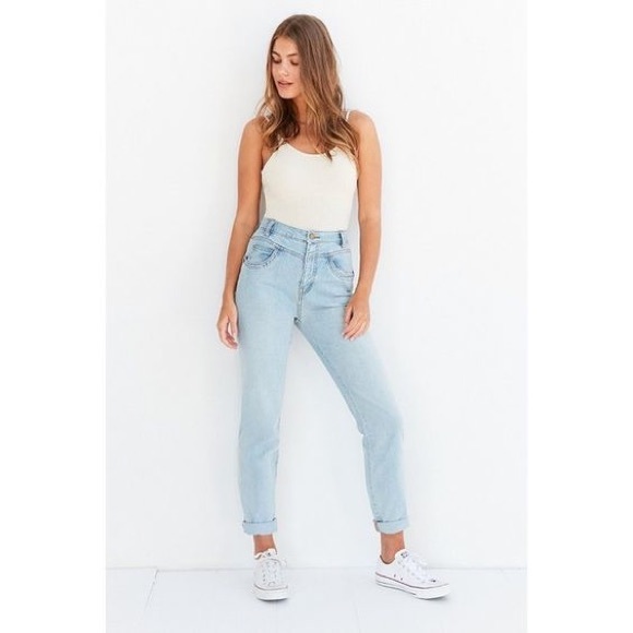 BDG Denim - 🦋 PRICE DROP 🦋 UO BDG 80s Seamed High Rise Jean