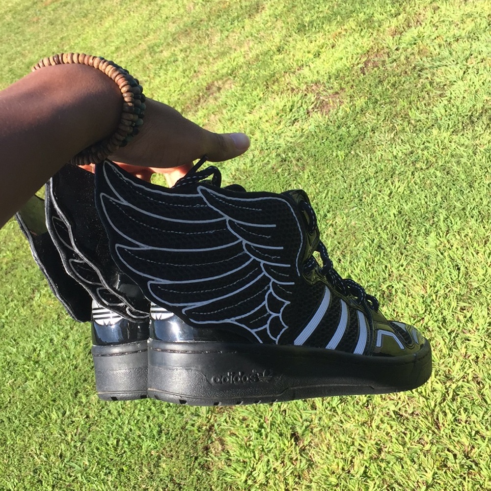 addias jeremy scott 2.0 wings
