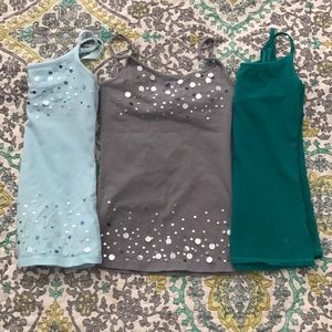 Girls tanks/under shirts