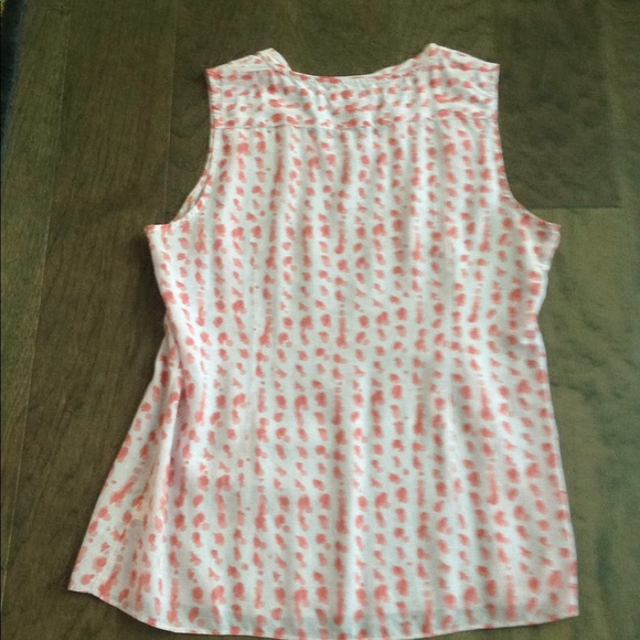 Top - Picture 2 of 2