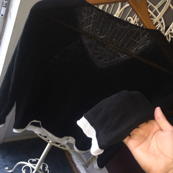 Avalin knitted women's top. Size - Picture 2 of 6