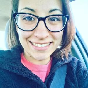 Meet your Posher, Mia