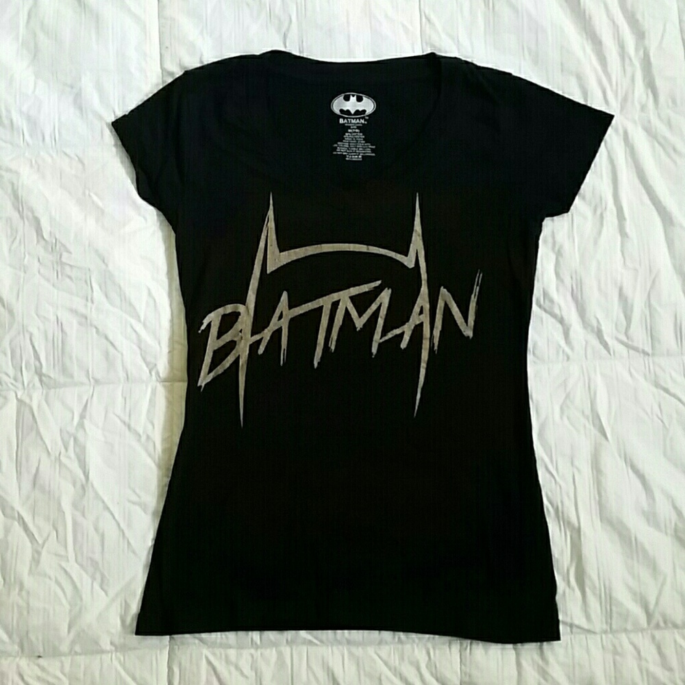 Batman v neck tshirt