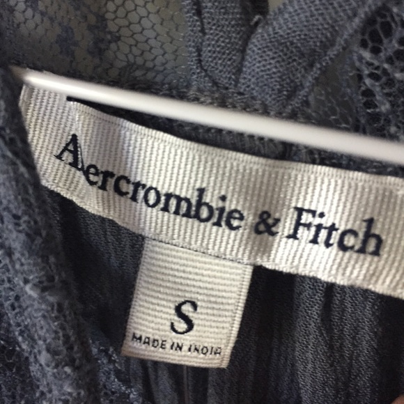 NWT lace shirt sleeve shirt - Picture 5 of 6