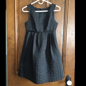 Black dress with pockets!