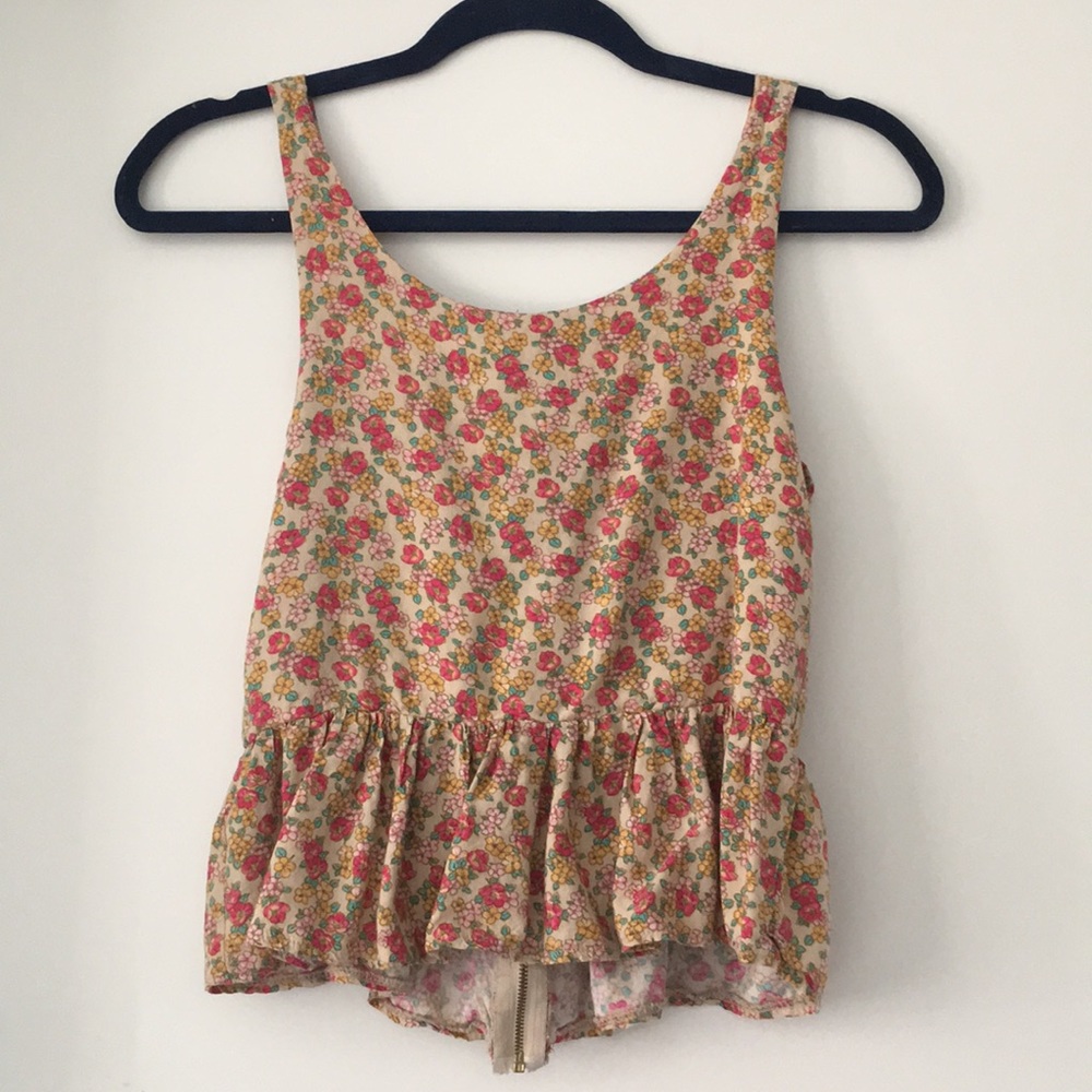 Babydoll Zip-Up Tanktop - Picture 2 of 3