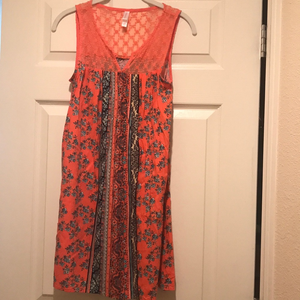 Colorful summer dress!