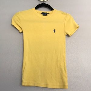Yellow fitted tshirt