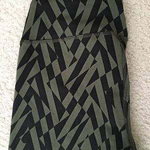Lucy Olive Green and Black Leggings