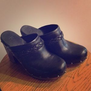 UGG leather clogs
