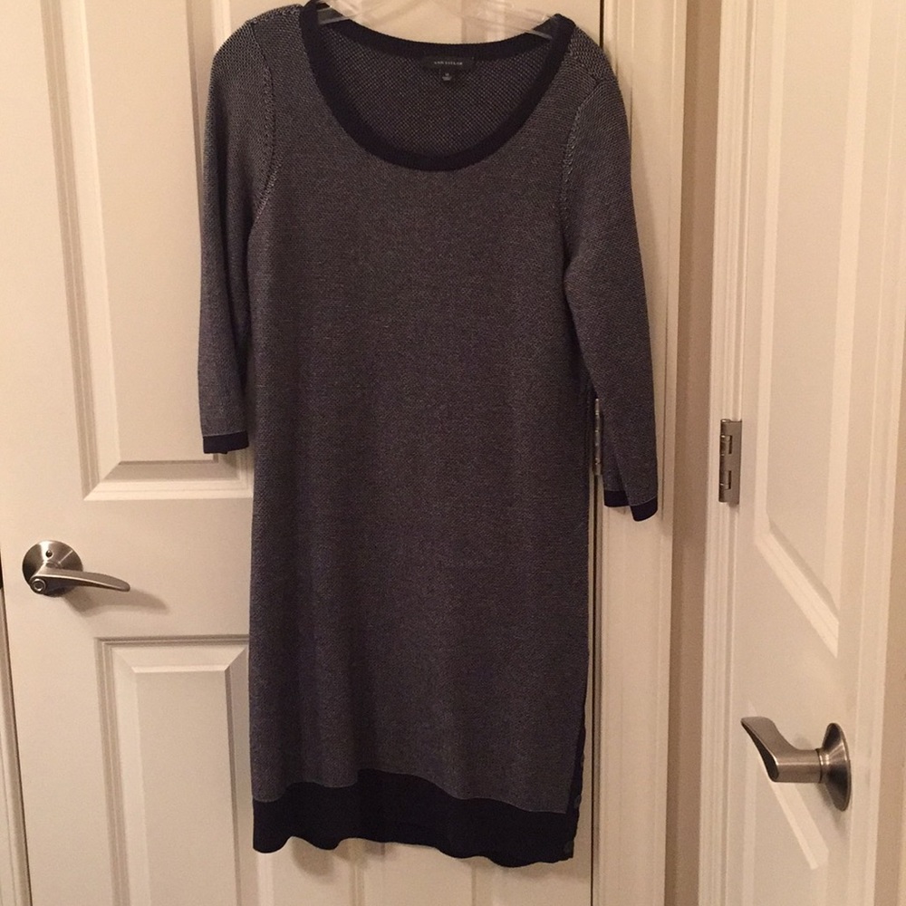 Ann Taylor long sleeve knit dress in Navy
