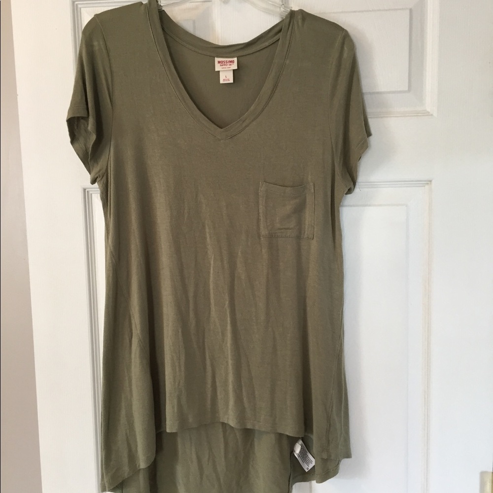 Mossimo L hi-lo t-shirt