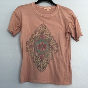 Mandala graphic tshirt