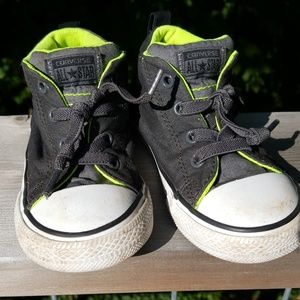 Grey converse slip on tennis shoes
