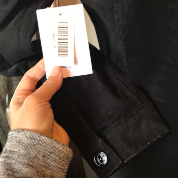 SOLD ✨Lularoe Unicorn 🦄 Jaxon - Picture 4 of 6