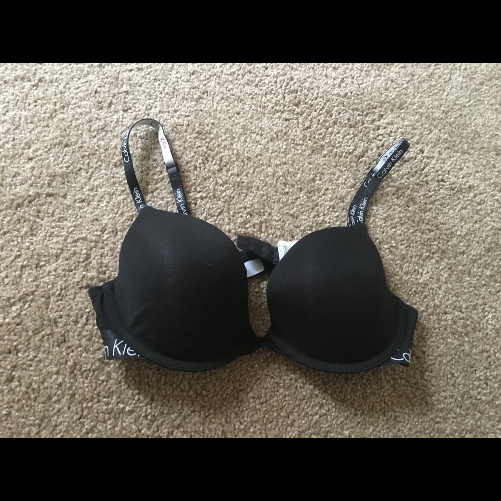Calvin Klein black Bra 36B, fits 34B