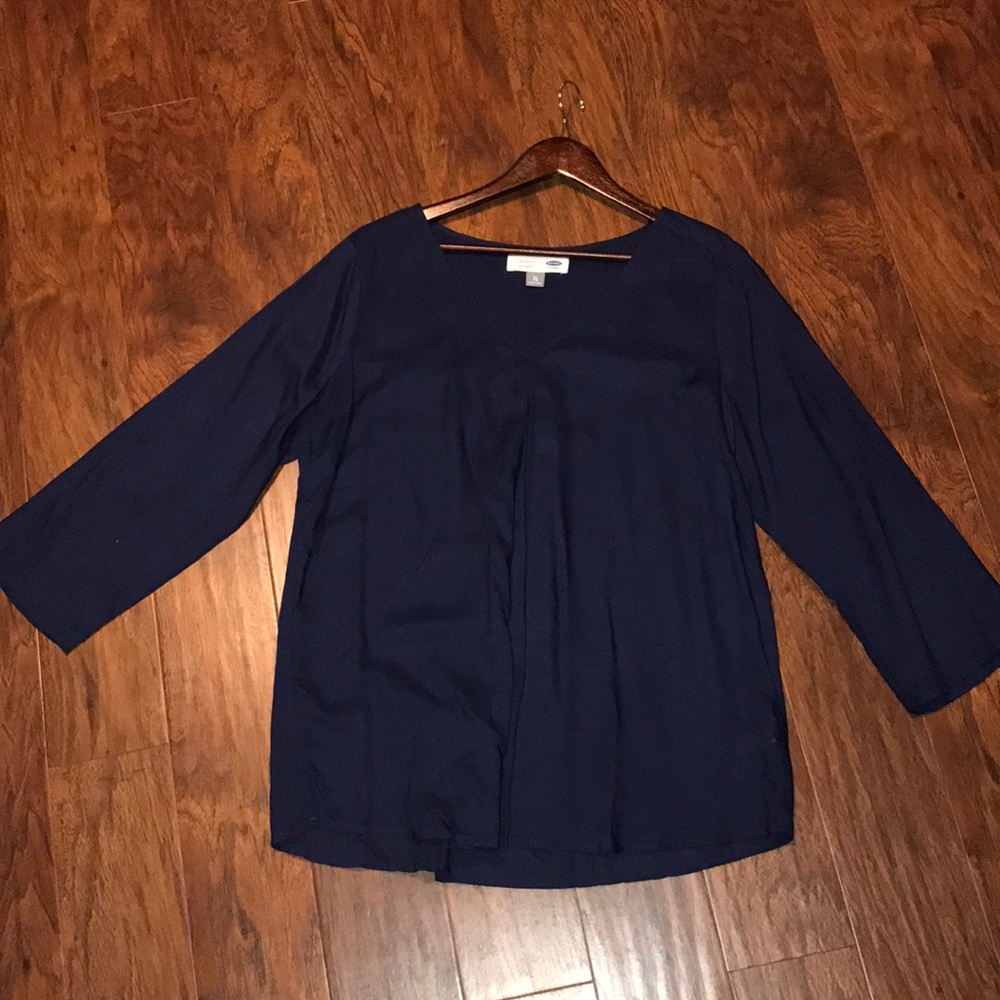 Old navy Maternity top