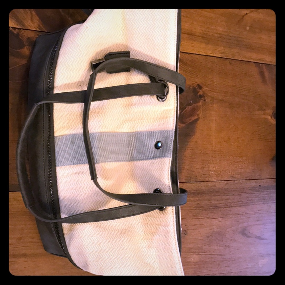 Fabletics Canal Day Tote