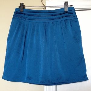 Gianni Bini Island Blue Pleated Mini A-Line Lightweight Satin Skirt Sz 2