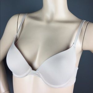 💕VS PINK Push Up Bra Nude 32A ✨