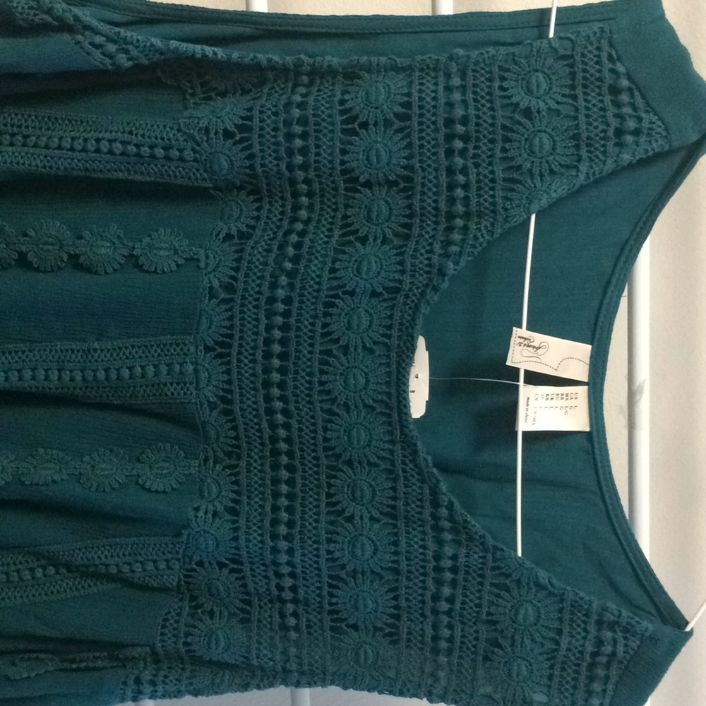 NWT Forever 21 Sleeveless Top