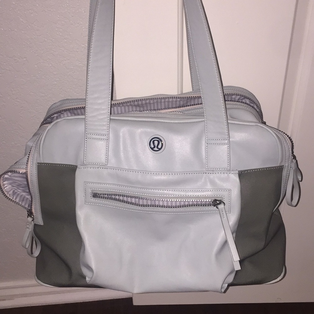 Sweat & go Lululemon gym bag