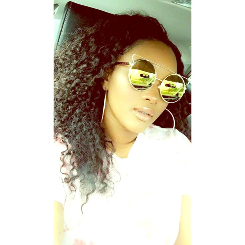 Cat eye sunglasses
