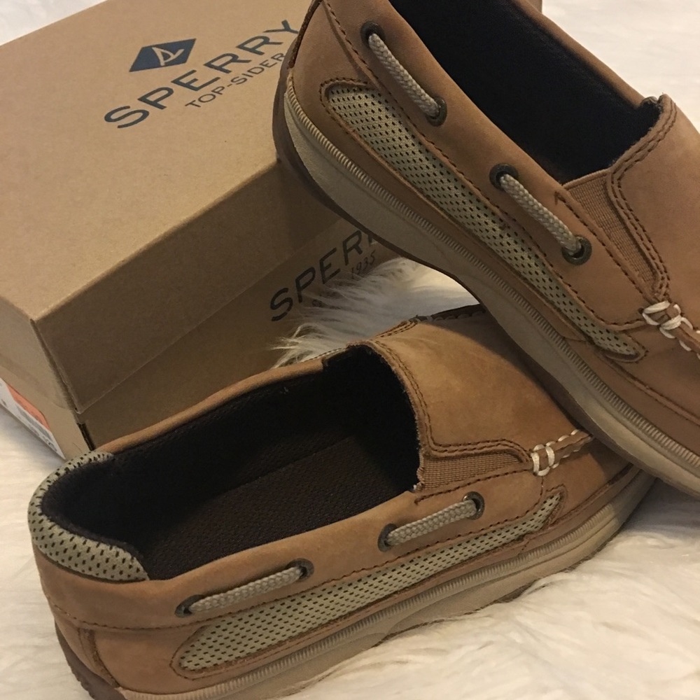 Tan Kid Sperry's