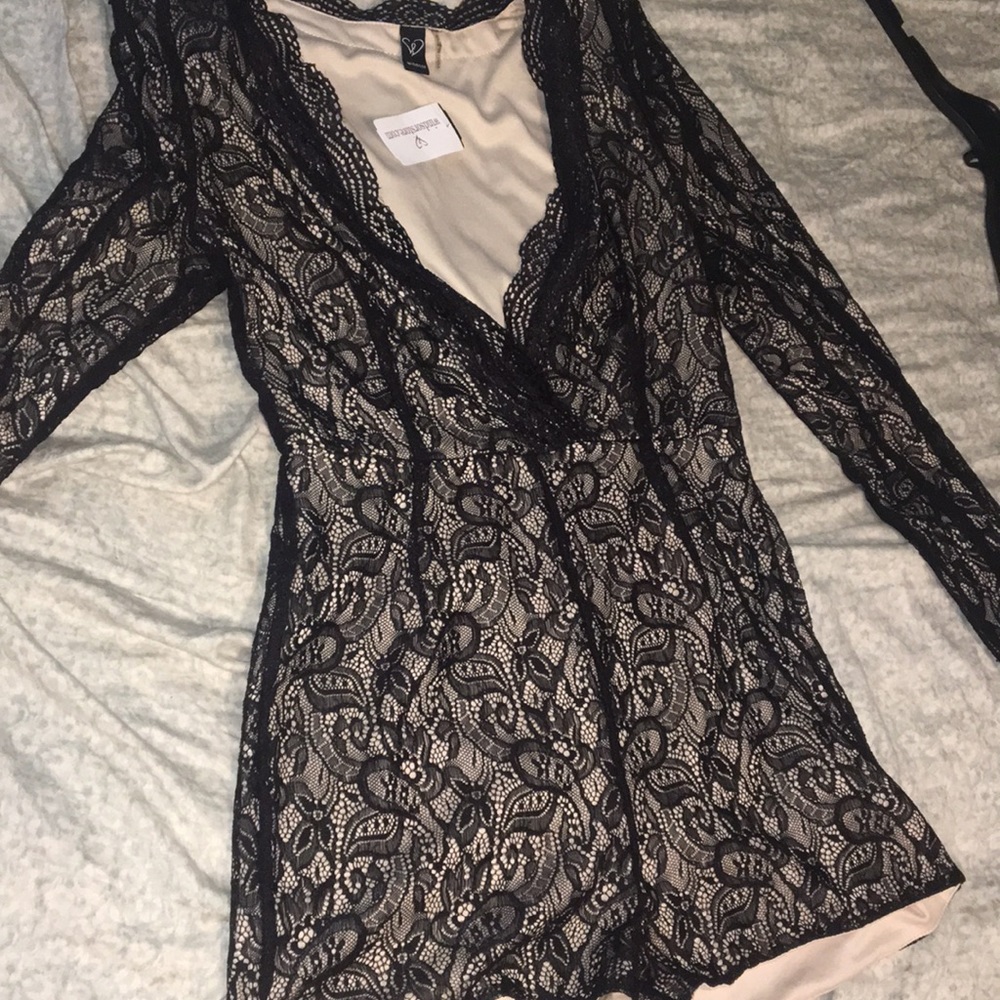 Long sleeve lace romper WINDSOR