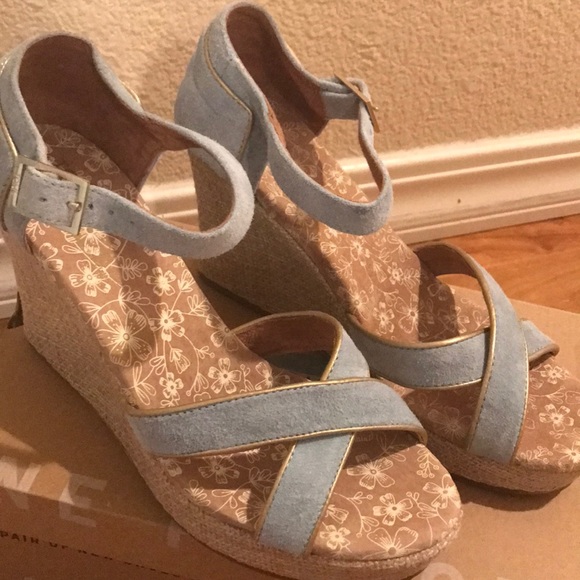 Toms sale: Save up to 65% on select comfy styles | CNN  Brand new, never worn Toms blue strappy wedges!