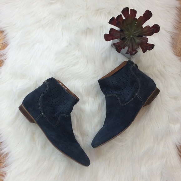 Sundance Shoes - Sundance Blue Suede Perforated Booties