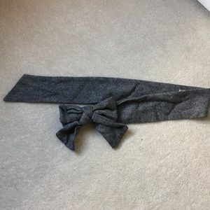 Gray wrap belt with bow