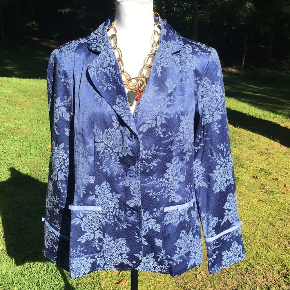 NWT Susan Graver Blazer size Large