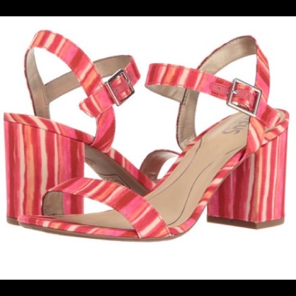 🎉HP🎉[Circus by Sam Edelman] Ashton Blocked Heels - Picture 2 of 6