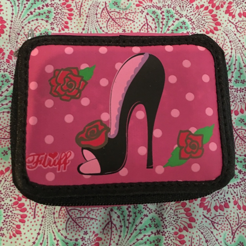 Fluff 👠 Pill/Trinket Box