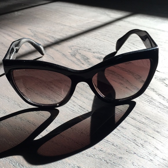 Prada sunglasses main image 8