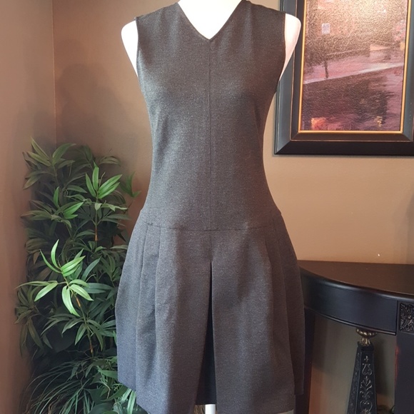 Vince V-neck Pleated Sheath Dress - Picture 4 of 8