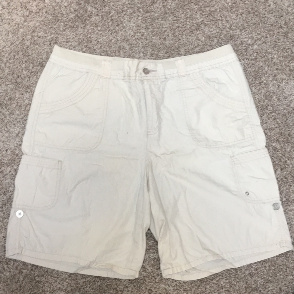 Size 16 White Stag Khaki shorts -Final Price-