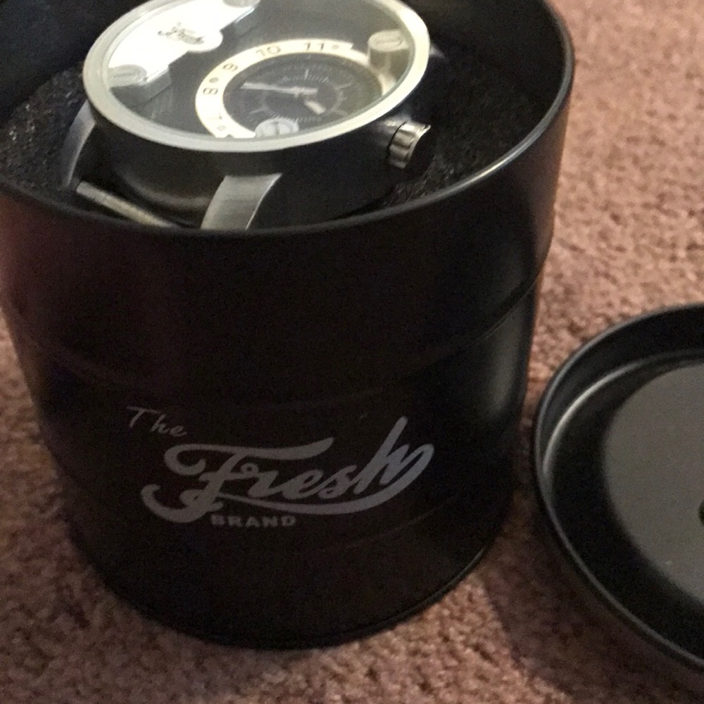 Fresh Brand Men's watch - Picture 2 of 5