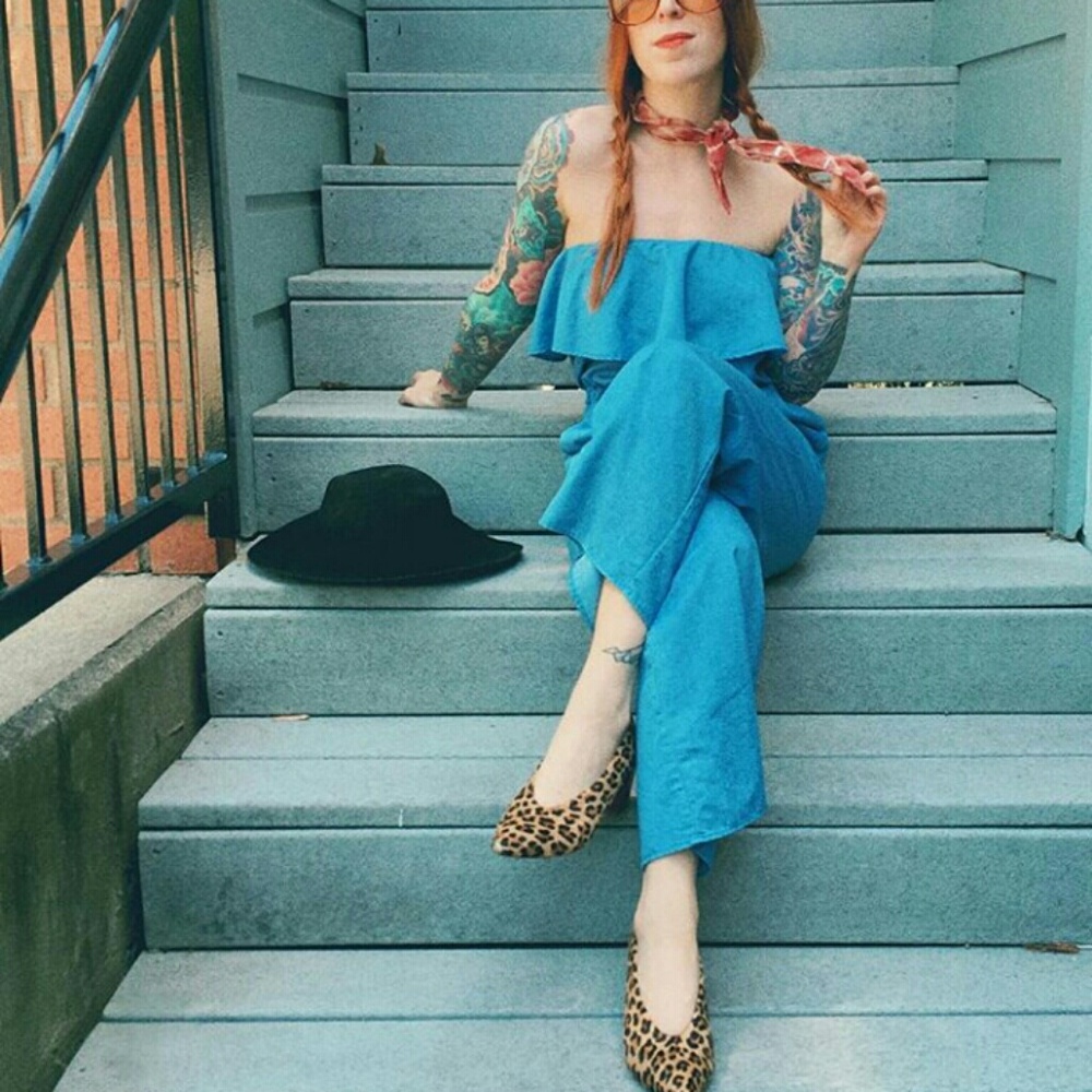 Lucca Couture Chambray 70s style jumpsuit L BNWT