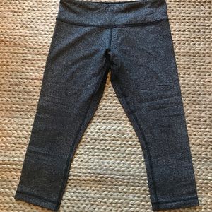 Lululemon Wunder Under Crops