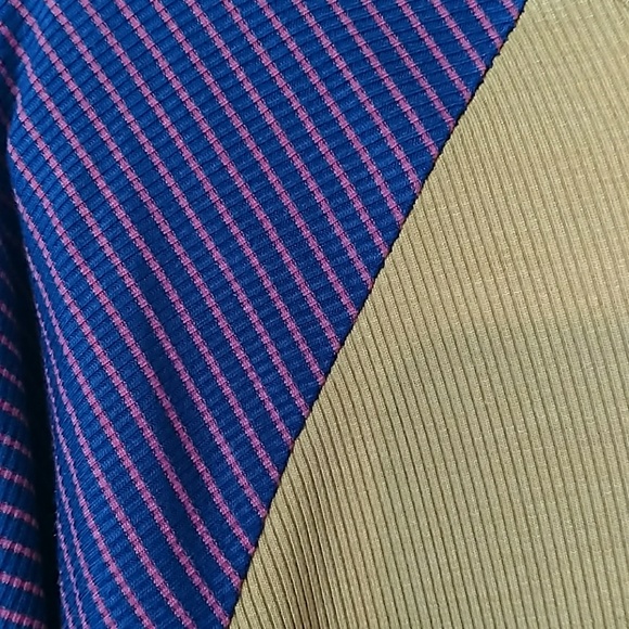 LulaRoe Randy - Picture 2 of 3