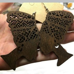 Black Nefertiti Head Earrings