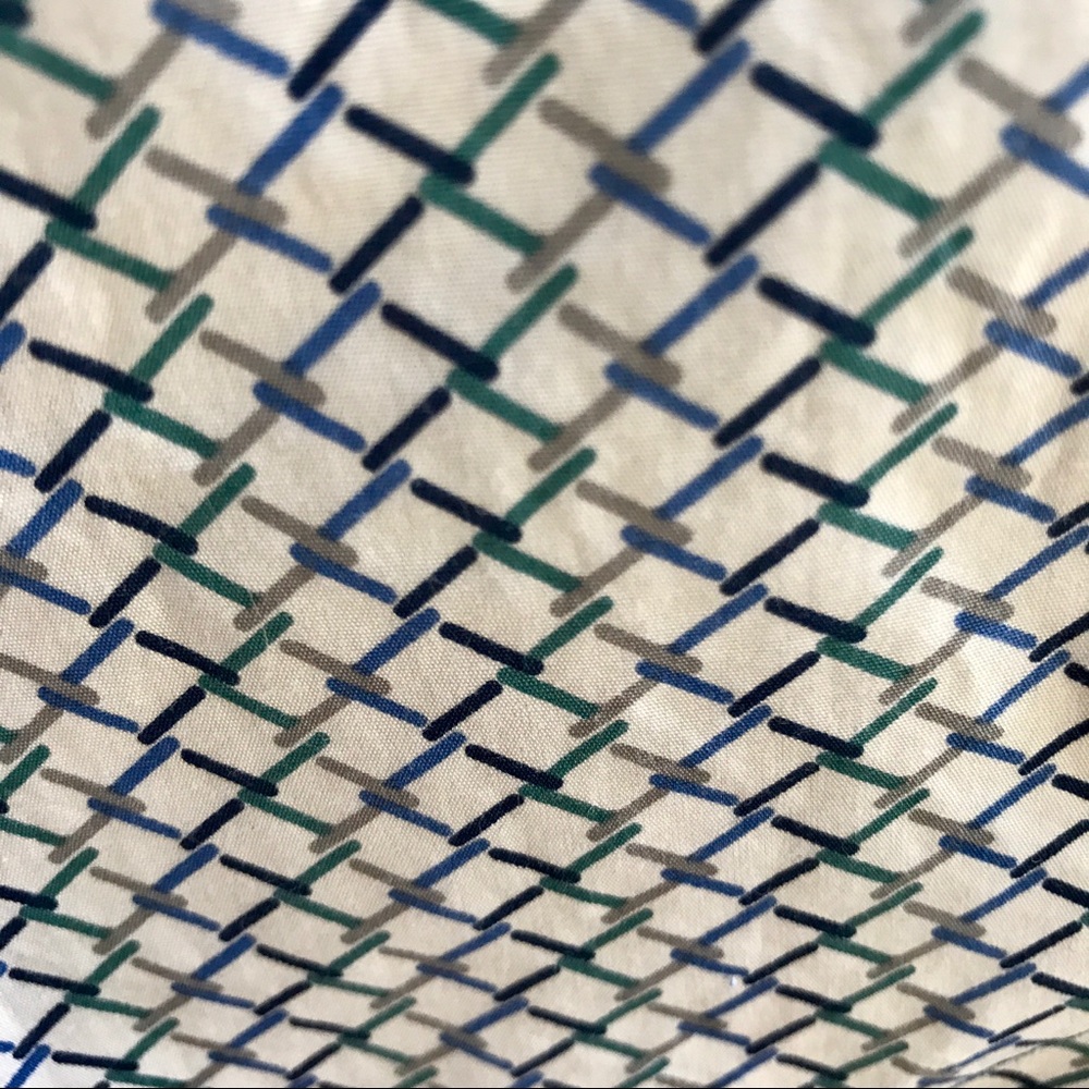 Great Colors & Pattern! Pairs well with all pants.