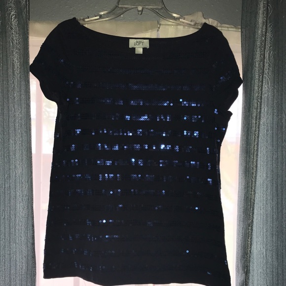 Blue sequins top - Picture 1 of 2