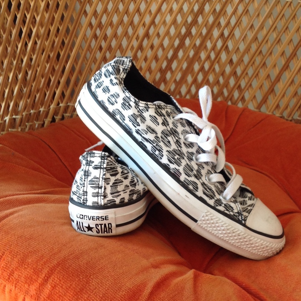 Converse All Star Sneakers! 🐆