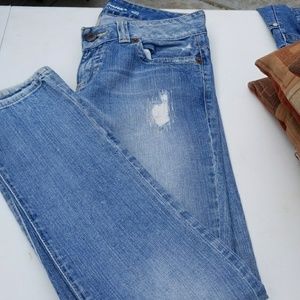 Light blue skinny guess jeans